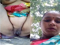 Village Bhabhi Shows her Boobs and Pussy