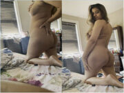 Sexy Desi Girl Shows Nude Body